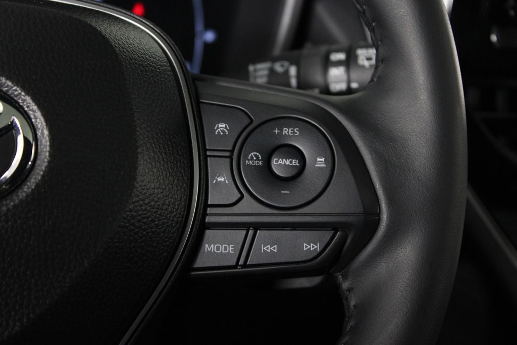 2025 Toyota Corolla Cross Hybrid XSE