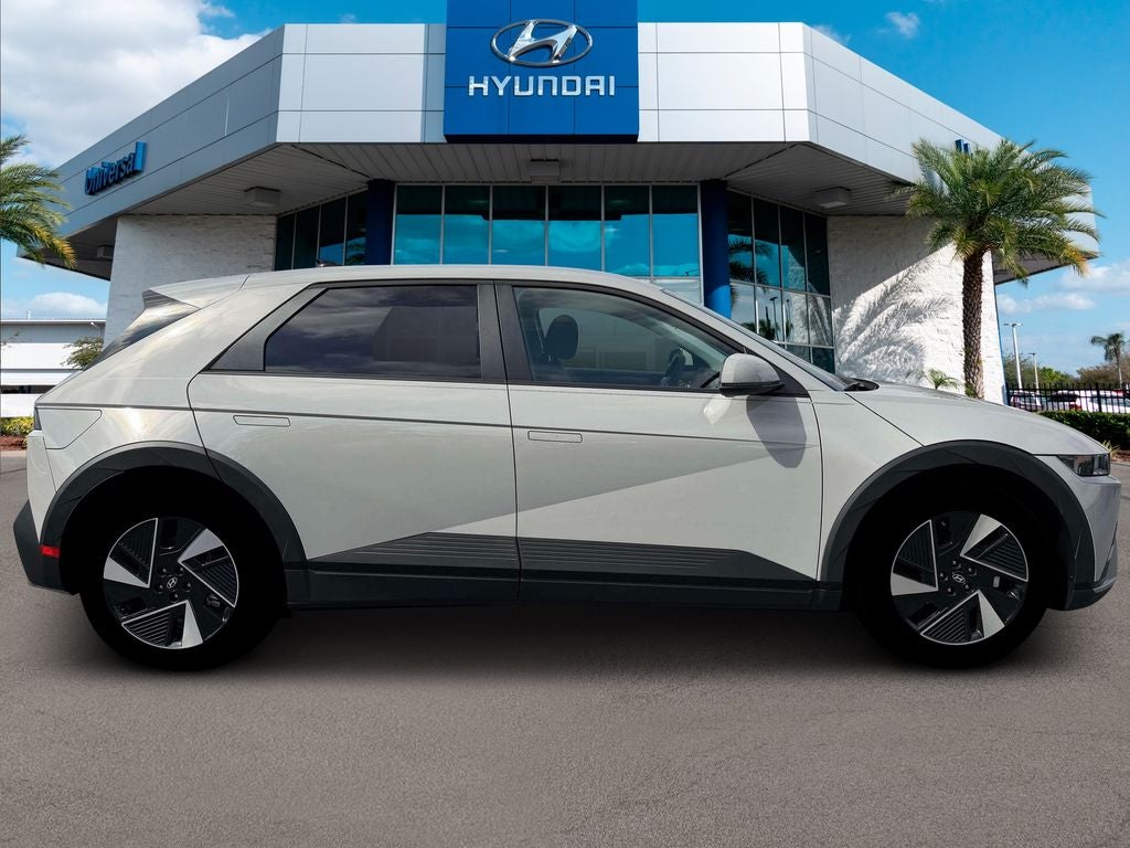 2026 Hyundai IONIQ 5 SE