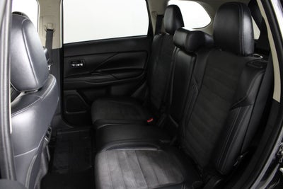 2020 Mitsubishi Outlander SE