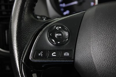 2020 Mitsubishi Outlander SE