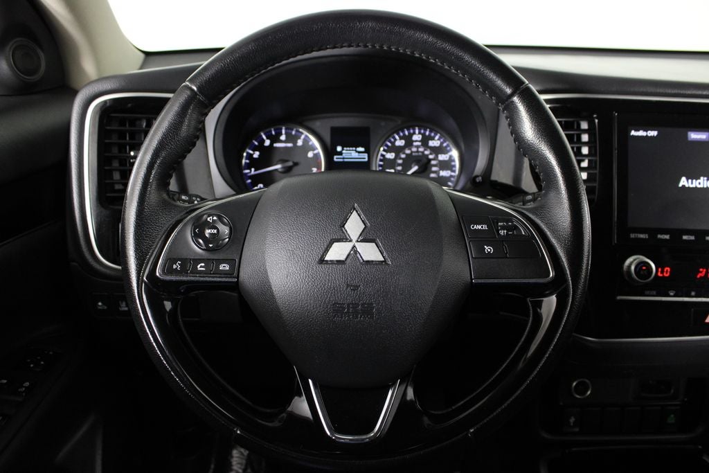 2020 Mitsubishi Outlander SE