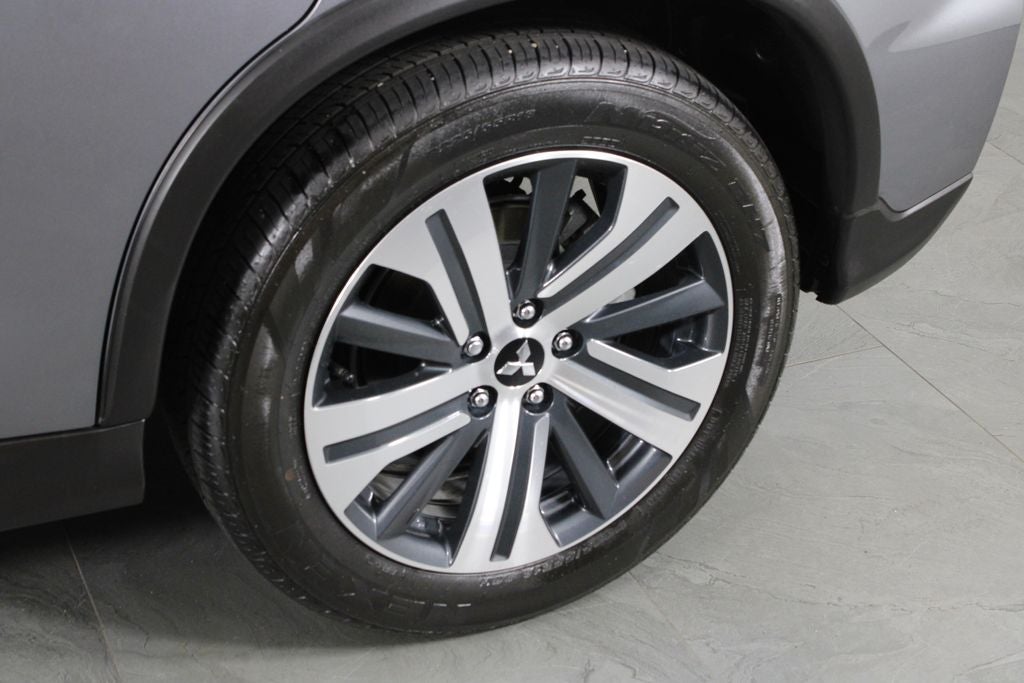 2024 Mitsubishi Outlander Sport ES