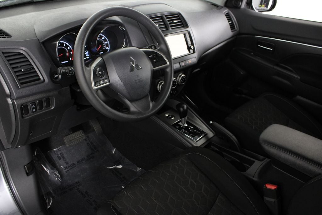 2024 Mitsubishi Outlander Sport ES