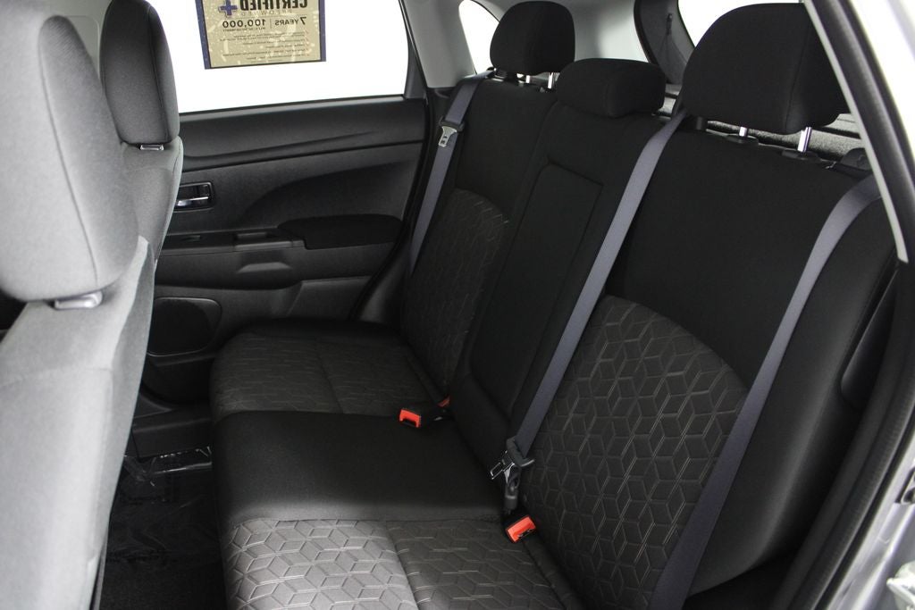 2024 Mitsubishi Outlander Sport ES