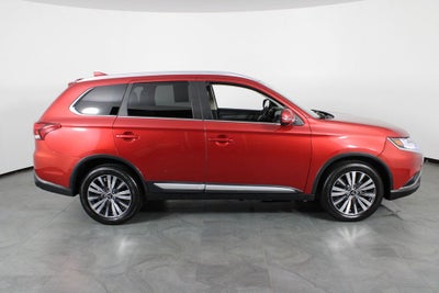 2019 Mitsubishi Outlander ES