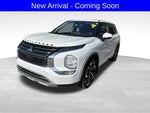 2022 Mitsubishi Outlander Base