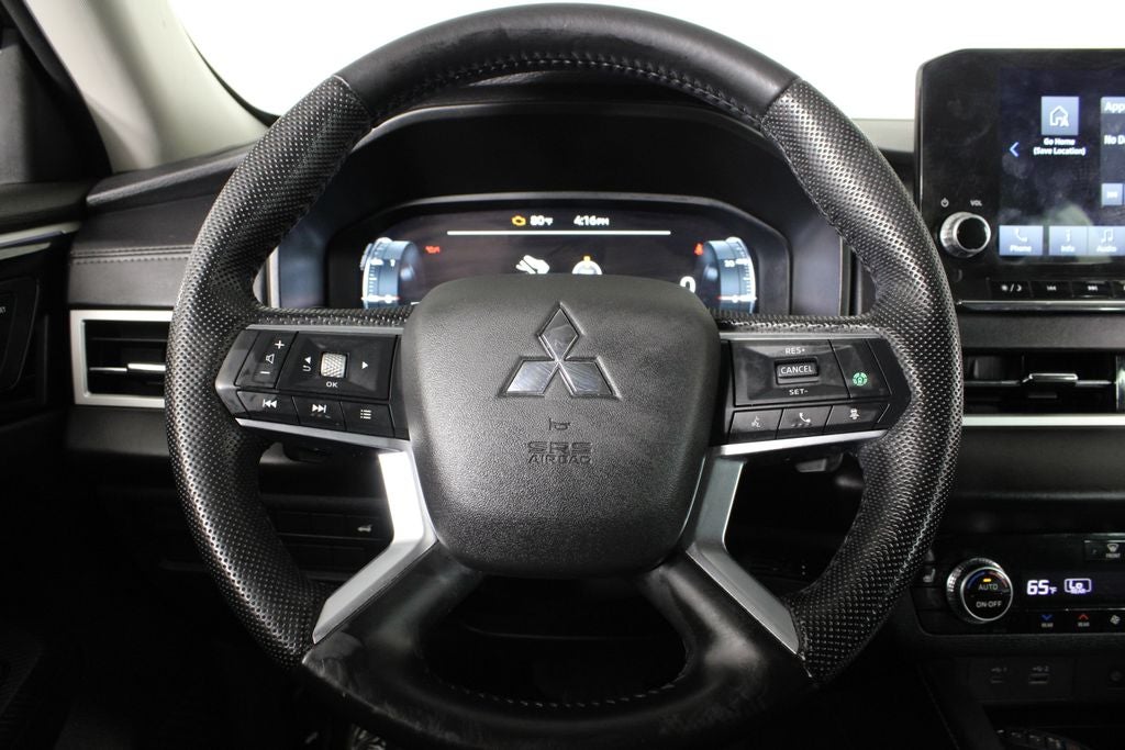 2023 Mitsubishi Outlander SEL