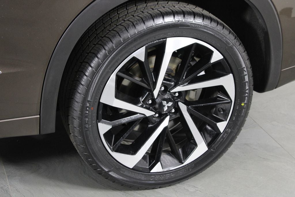 2023 Mitsubishi Outlander SEL