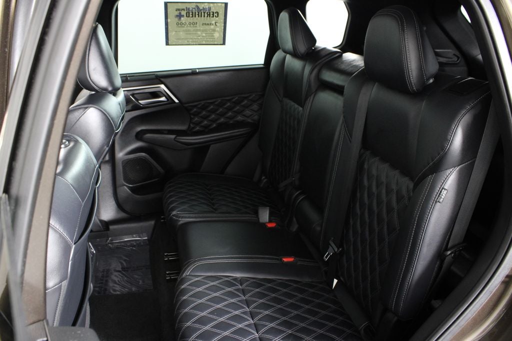 2023 Mitsubishi Outlander SEL