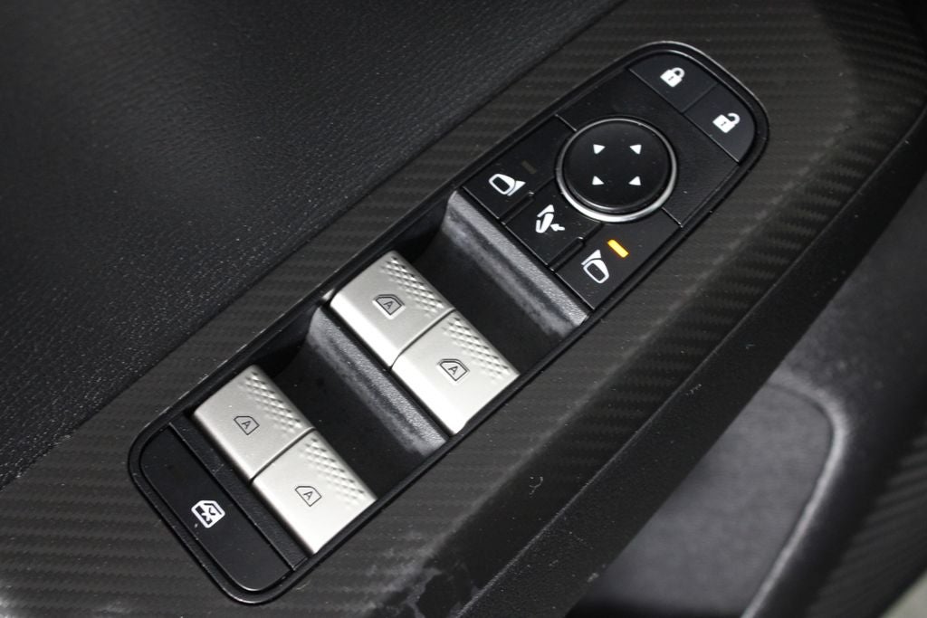 2023 Mitsubishi Outlander SEL