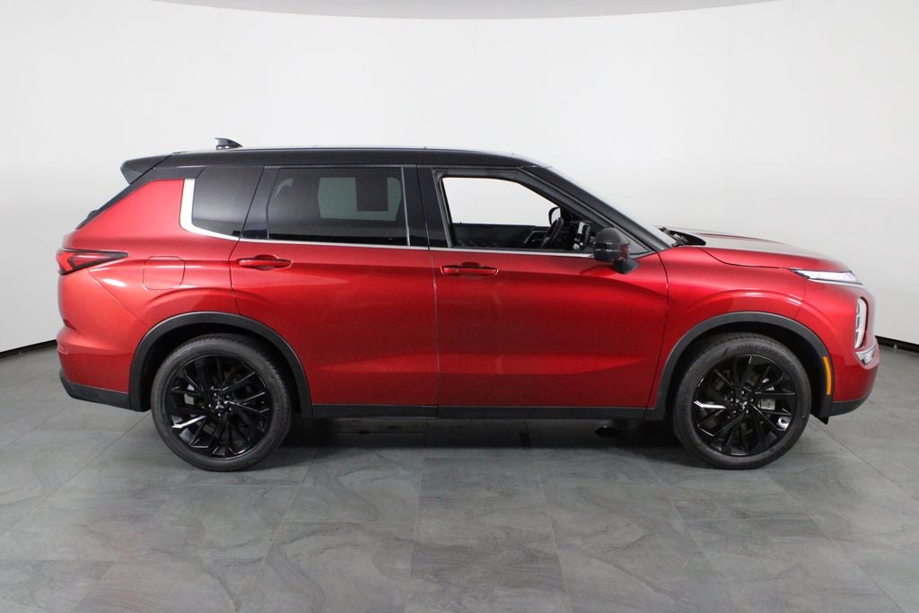 2023 Mitsubishi Outlander SEL Black Edition