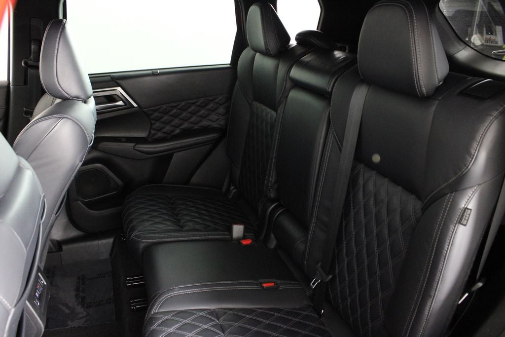 2023 Mitsubishi Outlander SEL Black Edition