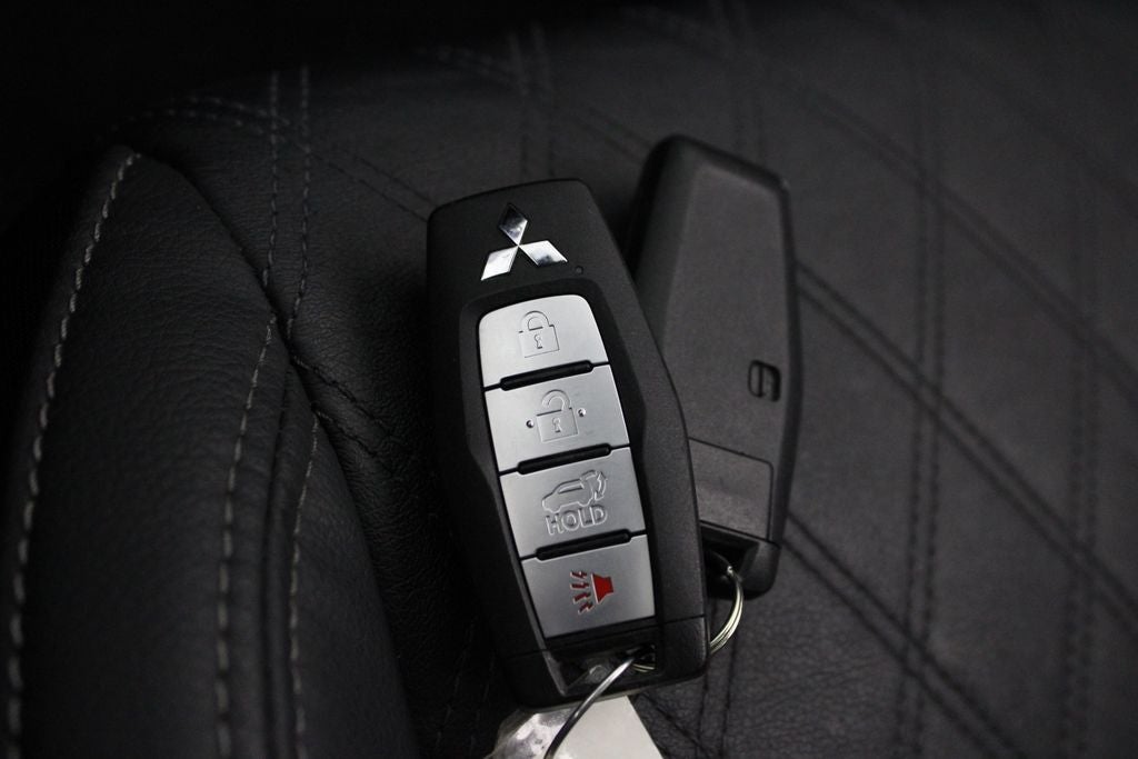 2023 Mitsubishi Outlander SEL Black Edition