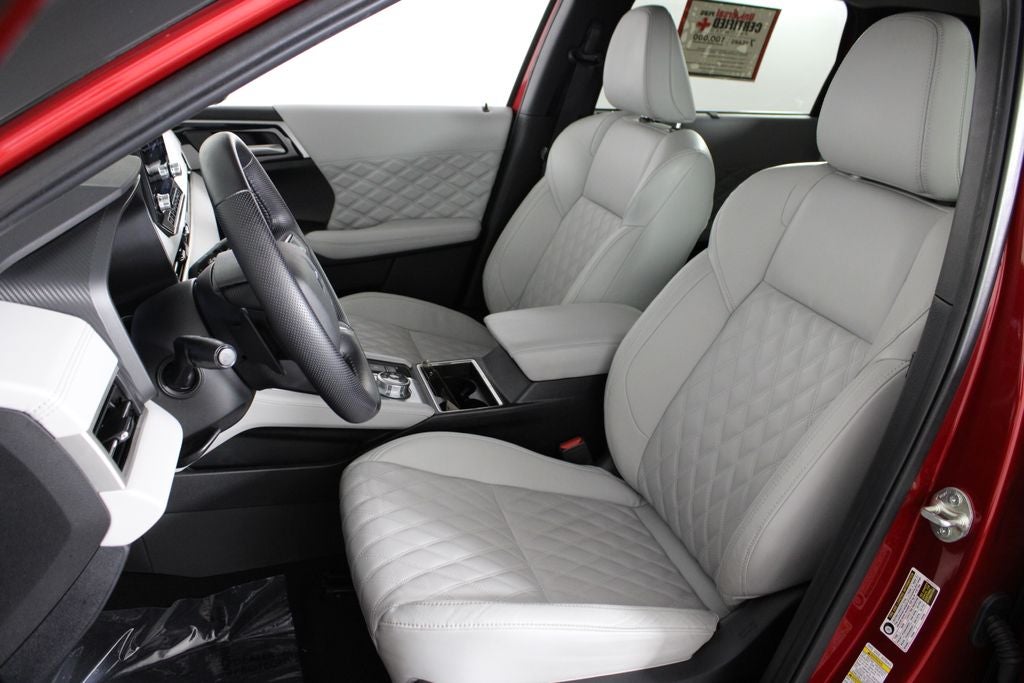 2024 Mitsubishi Outlander SEL