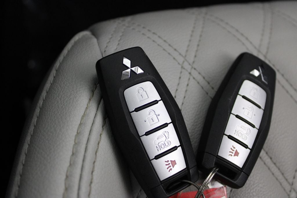 2024 Mitsubishi Outlander SEL