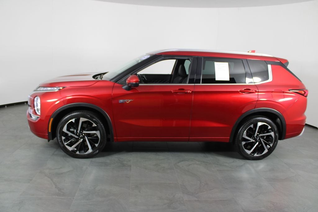 2023 Mitsubishi Outlander PHEV Base