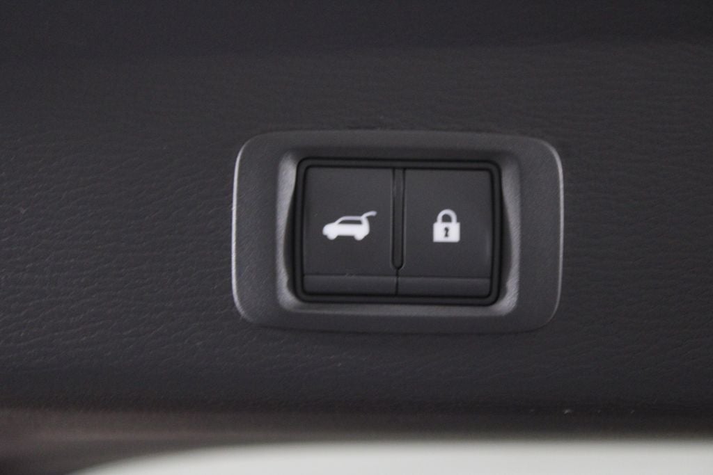 2023 Mitsubishi Outlander PHEV Base