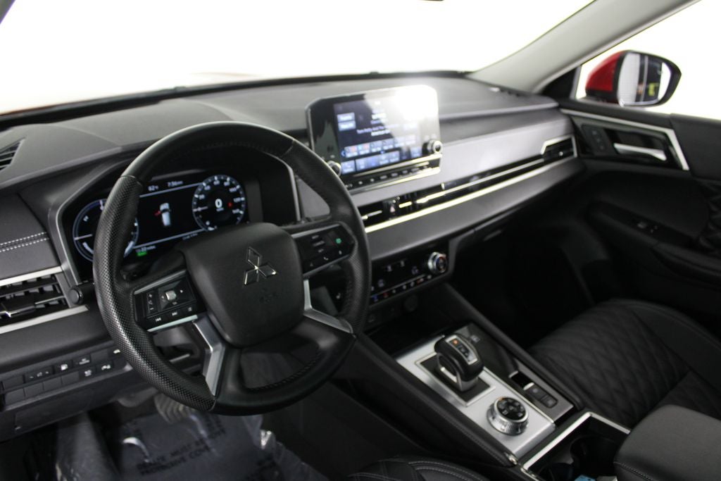 2023 Mitsubishi Outlander PHEV Base