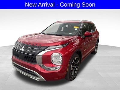 2023 Mitsubishi Outlander PHEV Base