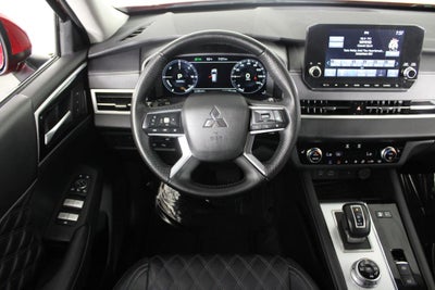 2023 Mitsubishi Outlander PHEV Base