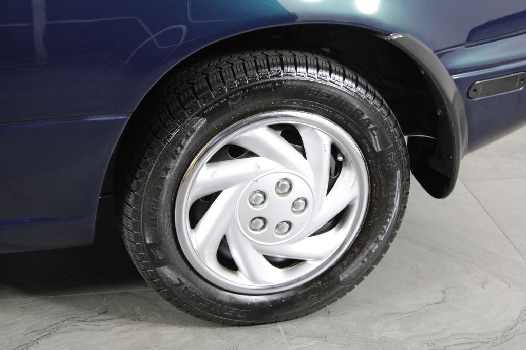 1996 Mazda Mazda Miata Base