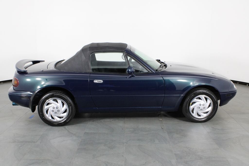 1996 Mazda Mazda Miata Base