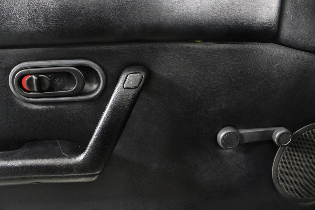 1996 Mazda Mazda Miata Base