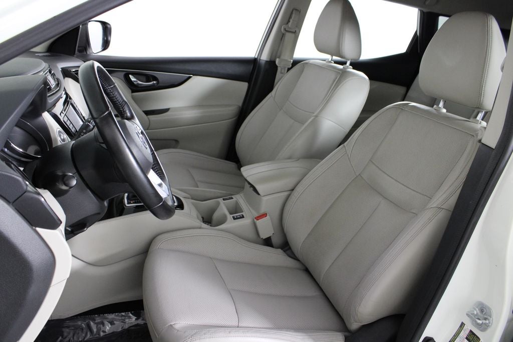 2017 Nissan Rogue Sport SL