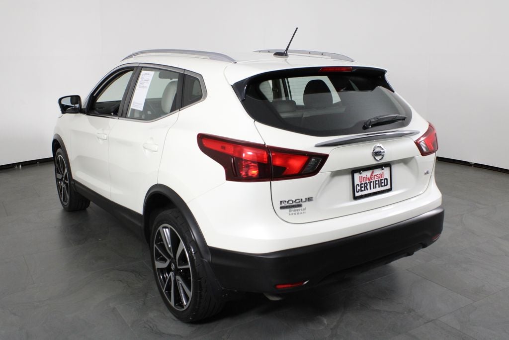 2017 Nissan Rogue Sport SL