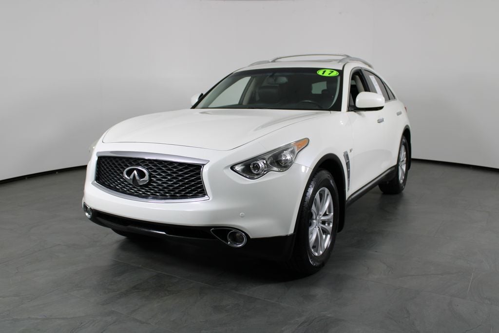 2017 INFINITI QX70 Base