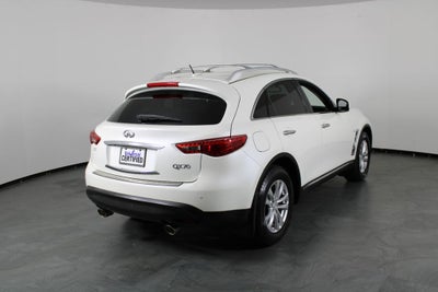 2017 INFINITI QX70 Base