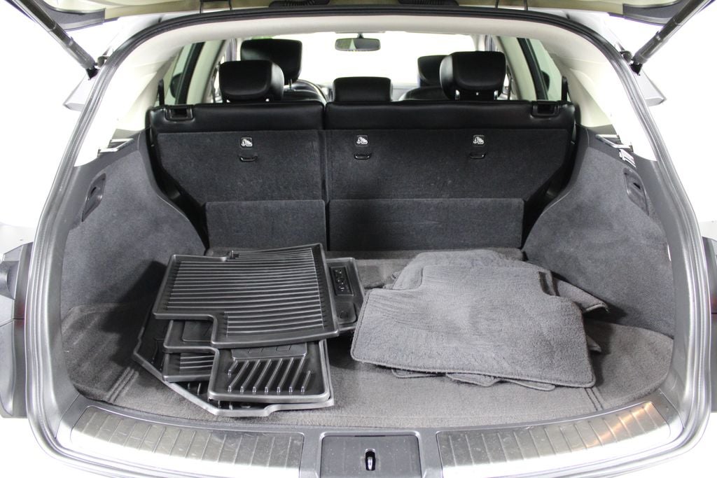 2017 INFINITI QX70 Base