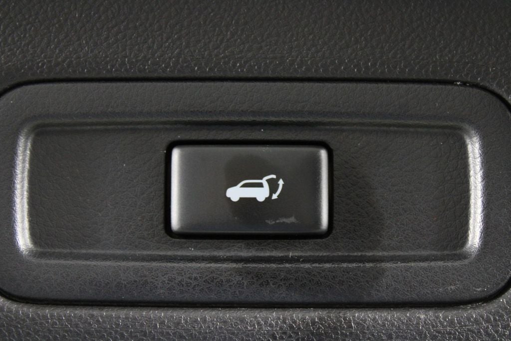 2017 INFINITI QX70 Base