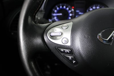 2017 INFINITI QX70 Base