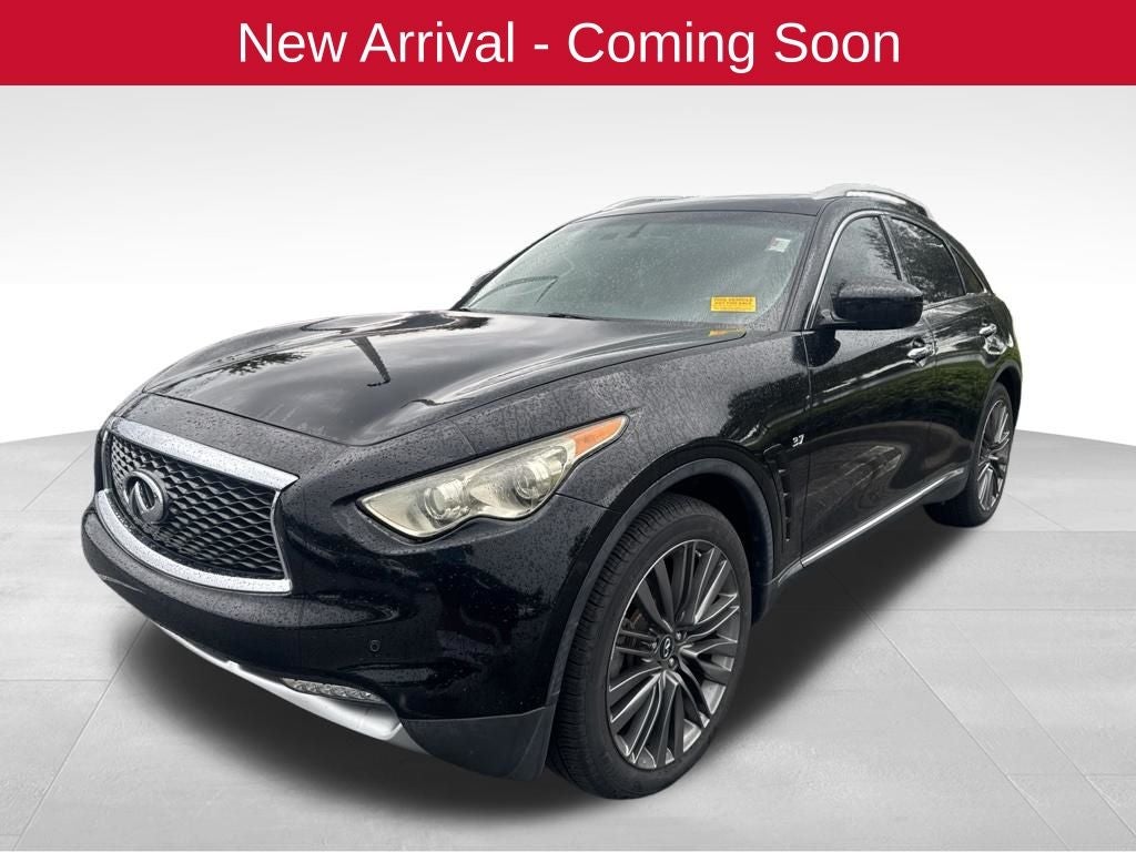 2017 INFINITI QX70 Base