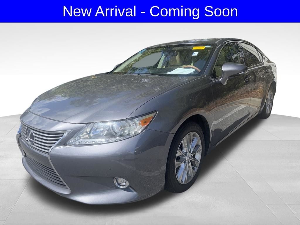 2014 Lexus ES 300h