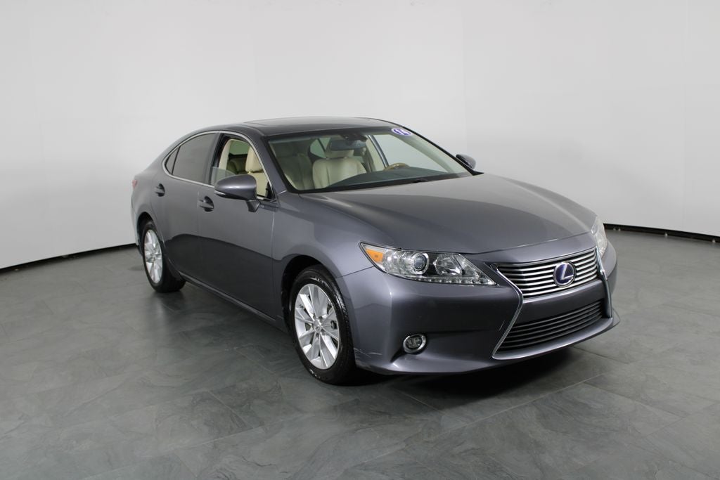 2014 Lexus ES 300h