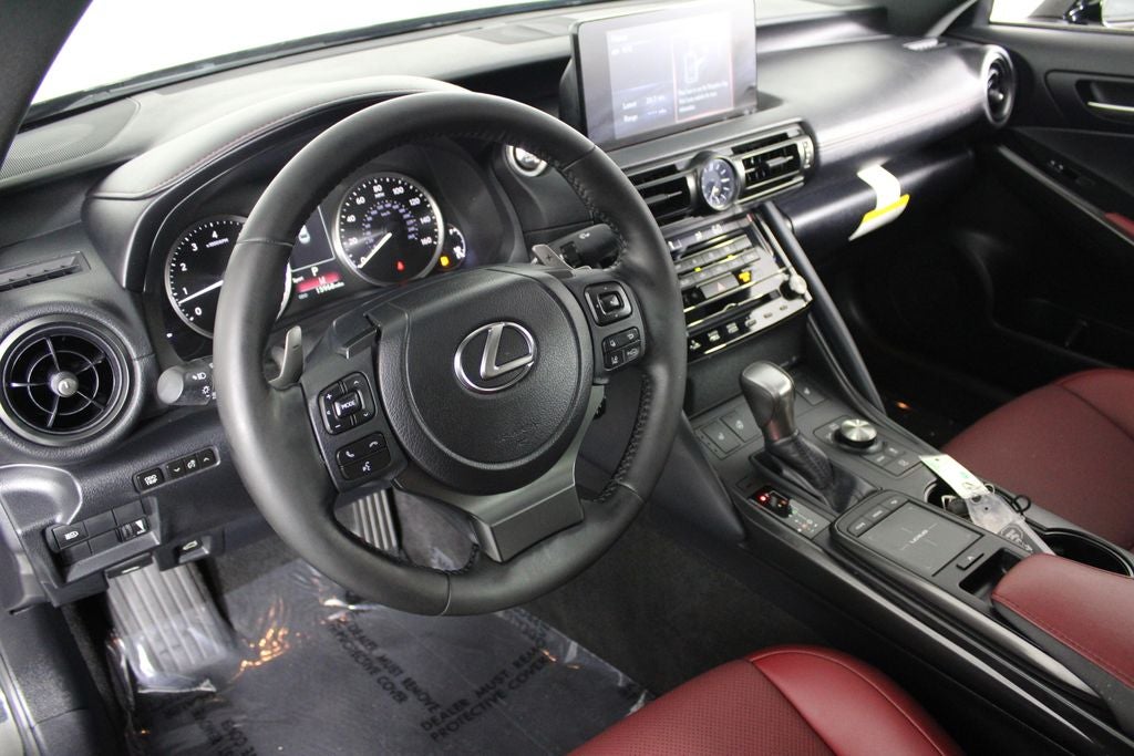 2025 Lexus IS 350 F SPORT Design