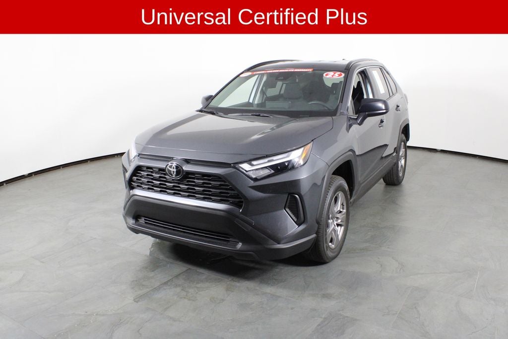 2025 Toyota RAV4 Hybrid LE