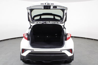 2021 Toyota C-HR XLE