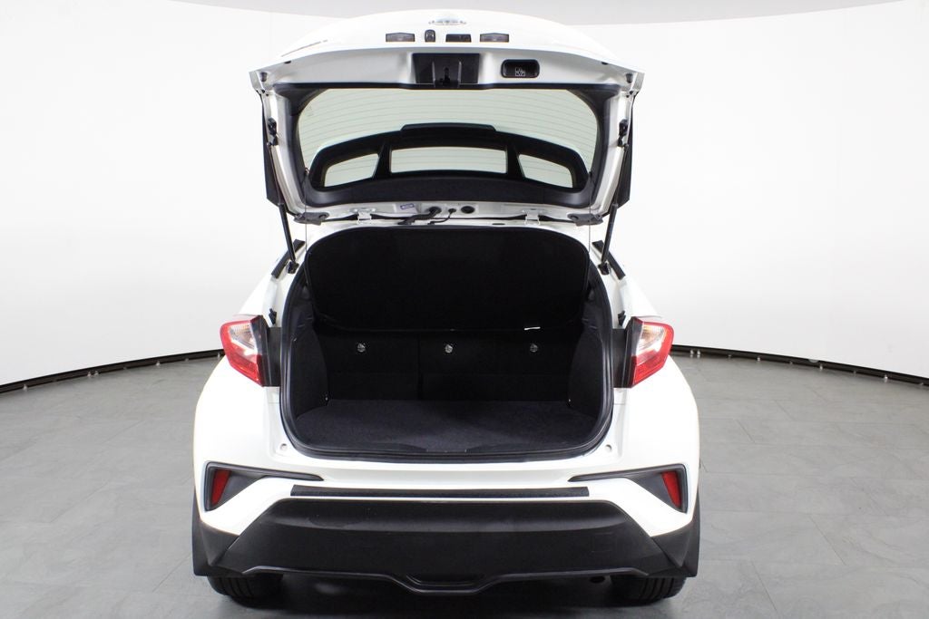 2021 Toyota C-HR XLE