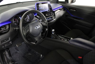 2021 Toyota C-HR XLE
