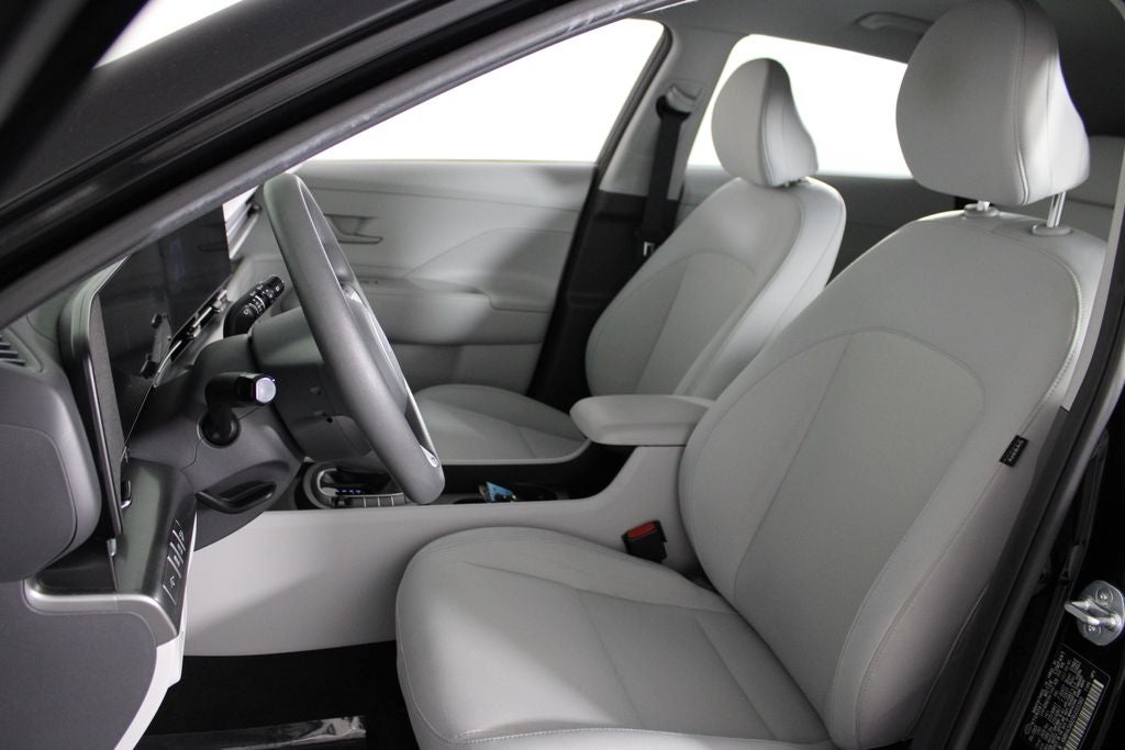 2024 Hyundai Kona SE