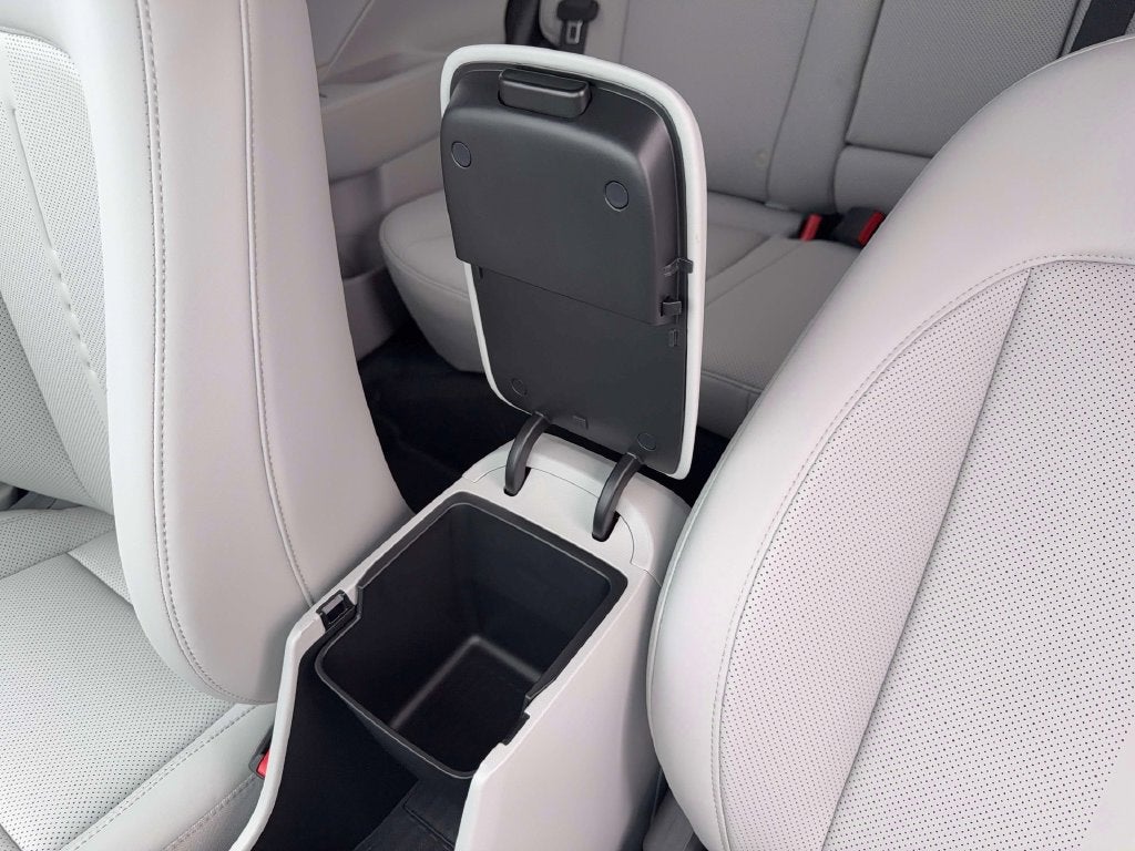 2027 Hyundai Kona SEL Premium