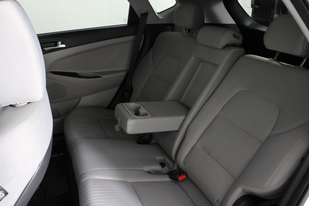 2021 Hyundai Tucson SE