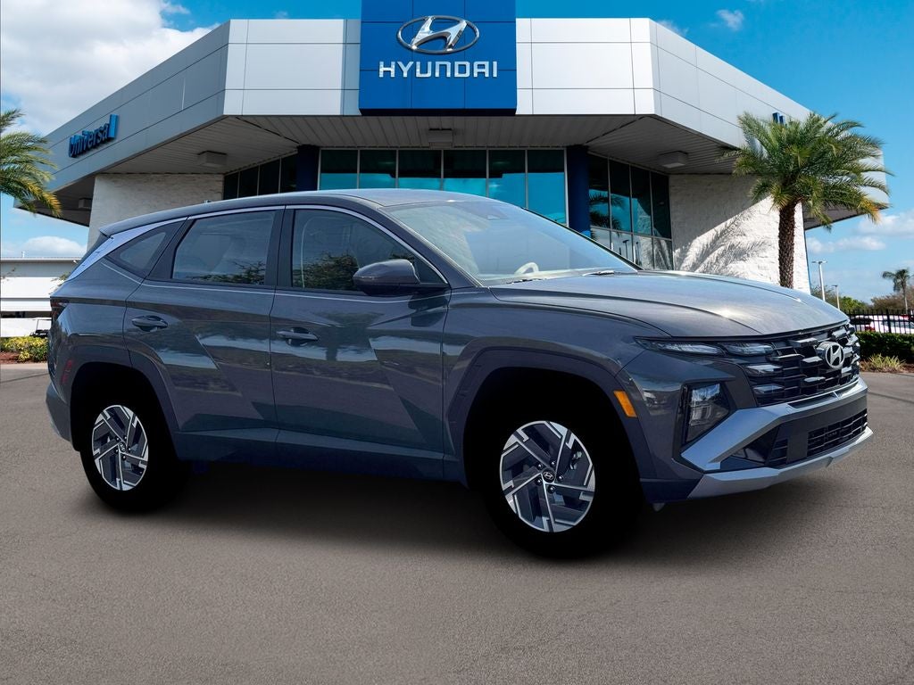 2026 Hyundai Tucson Hybrid Blue SE