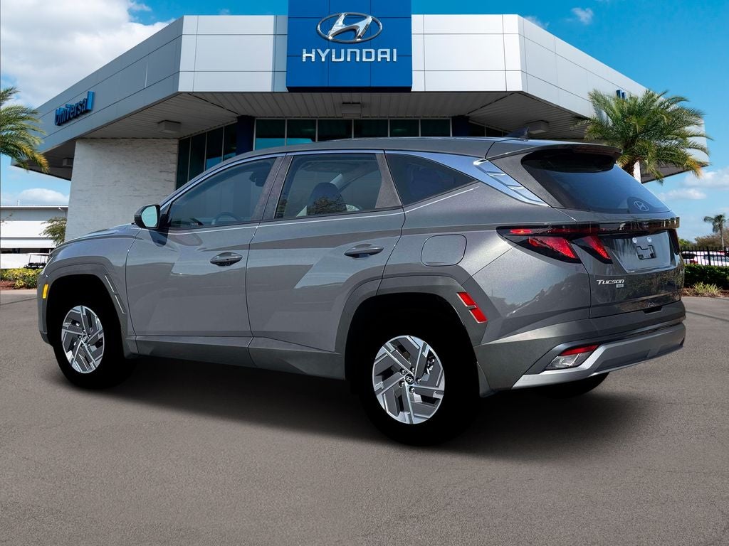 2026 Hyundai Tucson Hybrid Blue SE