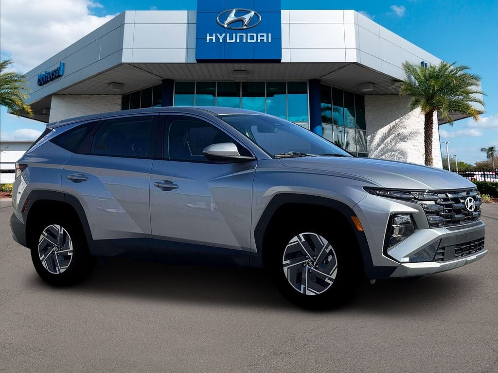 2026 Hyundai Tucson Hybrid Blue SE