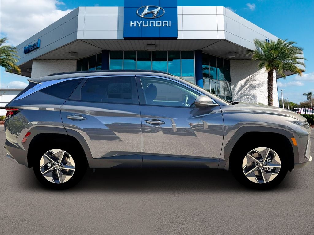 2026 Hyundai Tucson Hybrid SEL