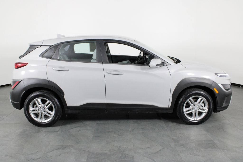 2022 Hyundai Kona SE